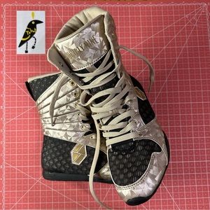 Society Nine fitness Eos Hi tops, grappling weightlifting Gold & Black like new